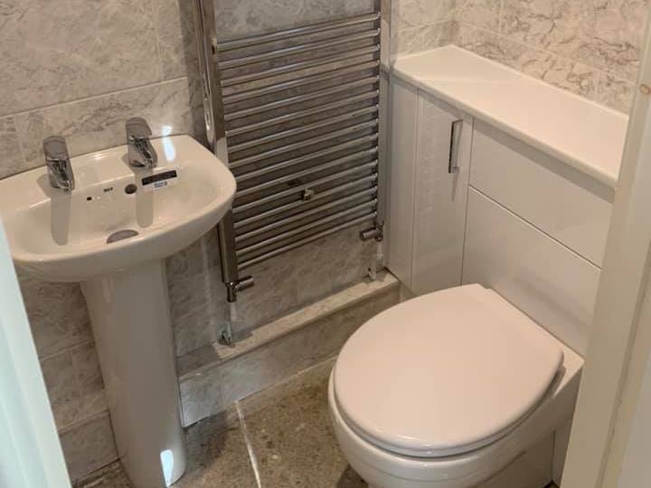 Bathroom design and fit